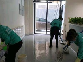 小時工開荒保潔住家家庭保潔提供日常保潔4小時、日常保潔3小時、日常保潔2小時服務